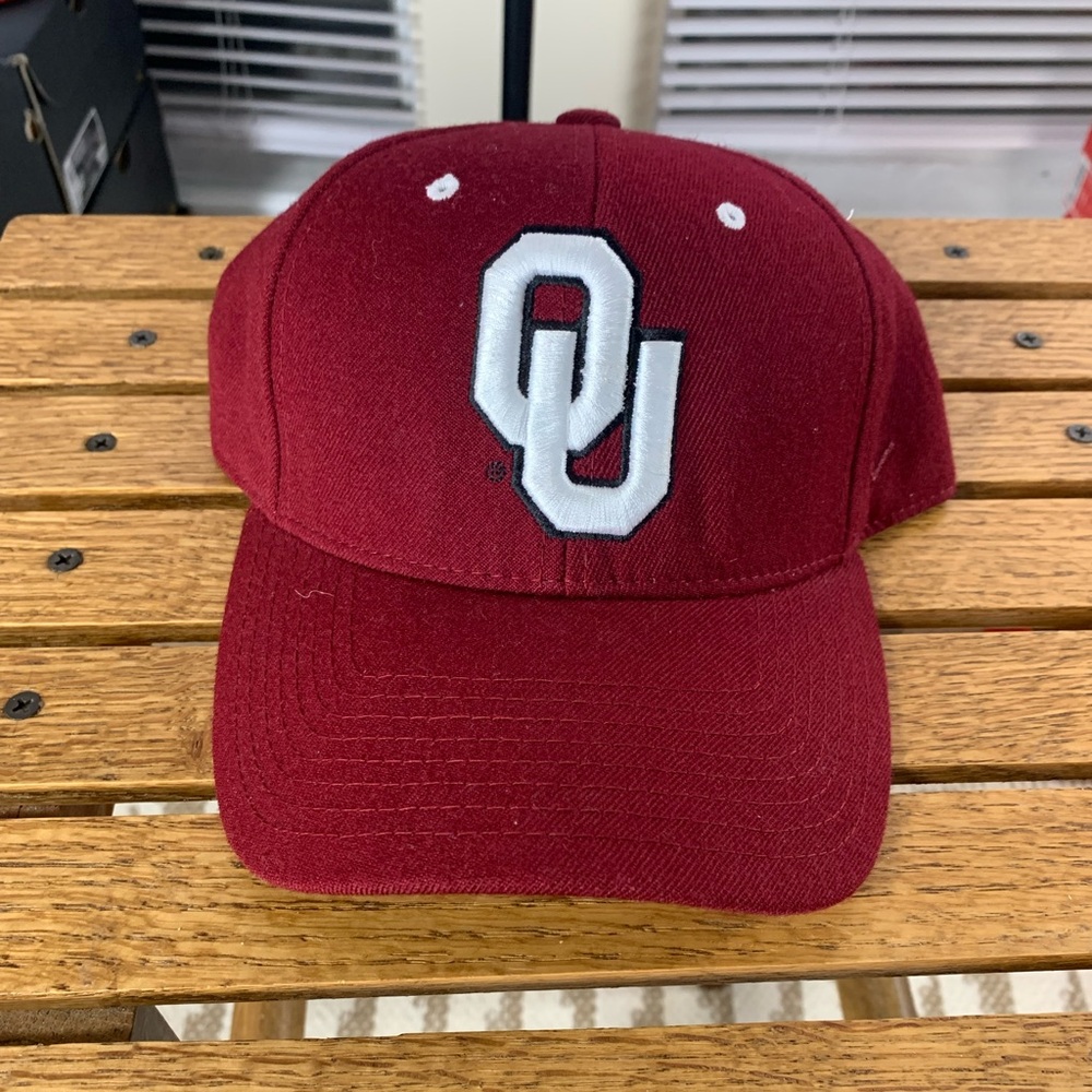 Oklahoma Sooners Fitted Hat Size 7 NCAA Football University OU Zephyr Cap